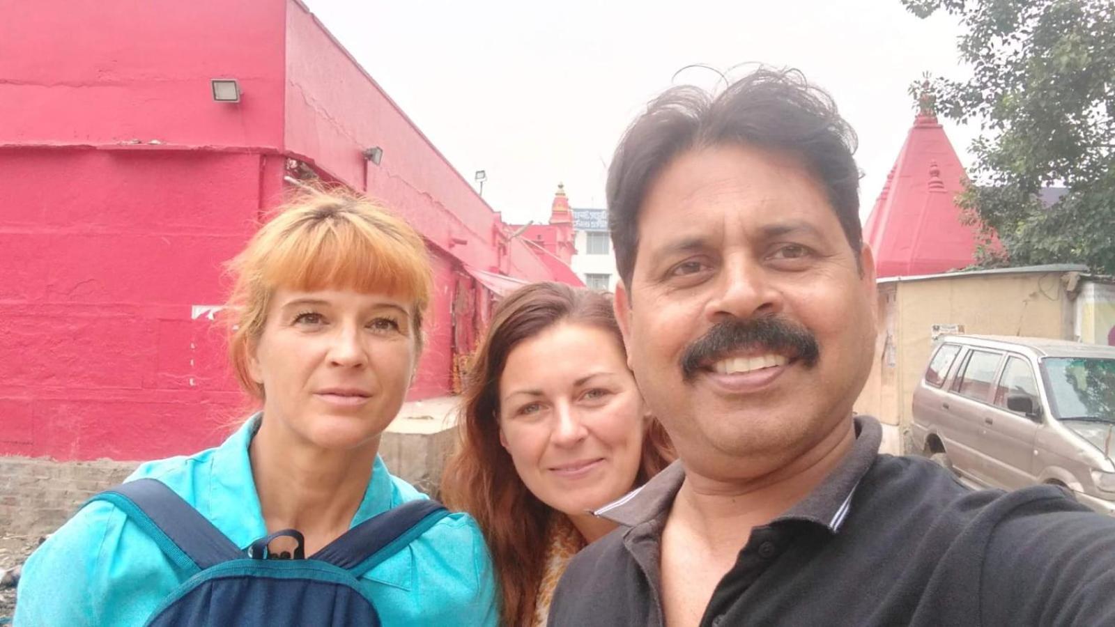 Varuna Palace-Fully Vaccinated Staff Varanasi Exterior photo